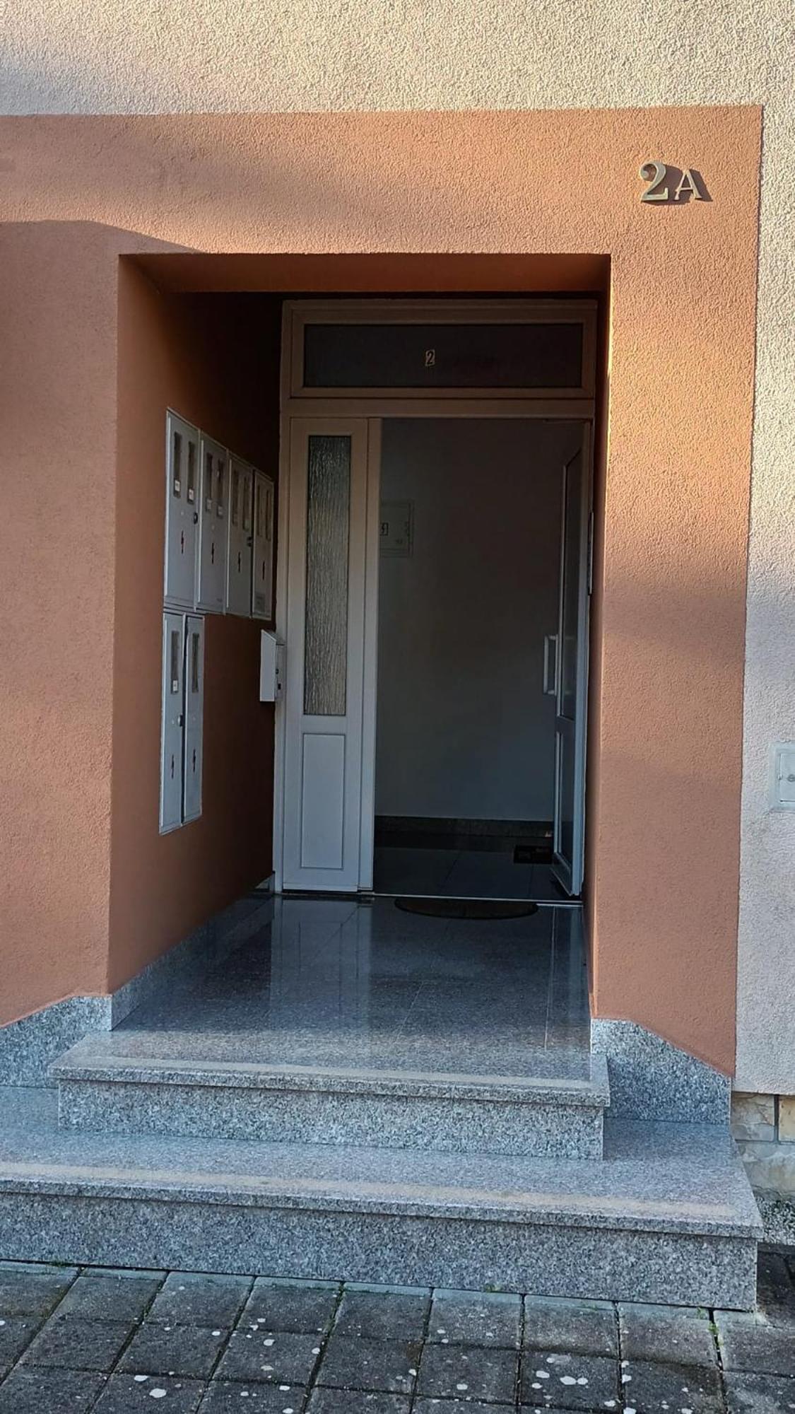 Apartman Silva Biograd Na Moru Zewnętrze zdjęcie